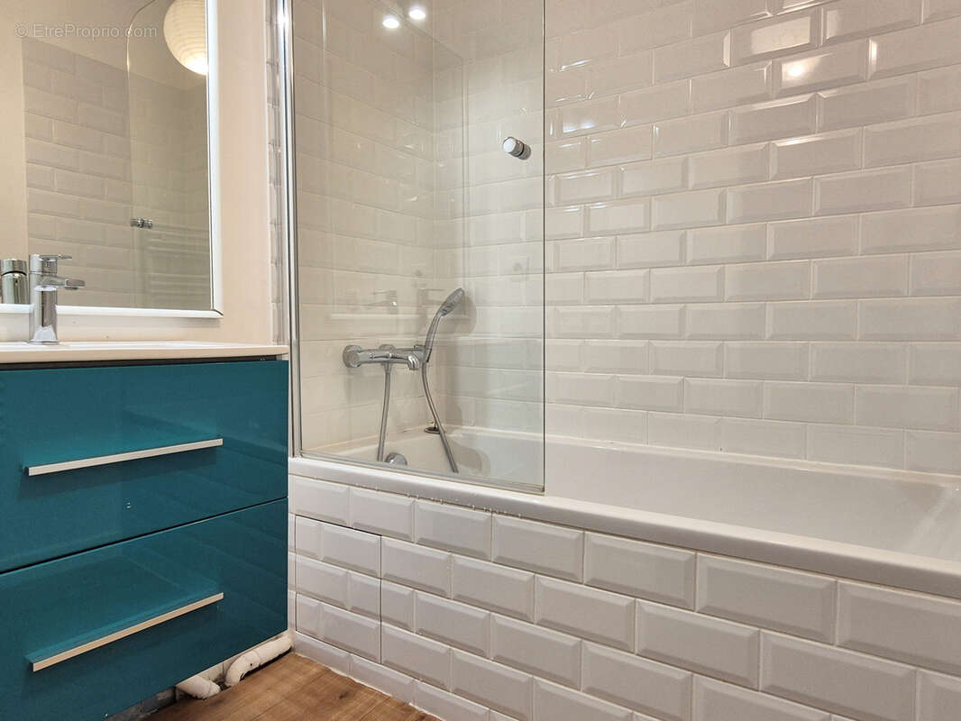 Appartement à FONTAINES-SUR-SAONE