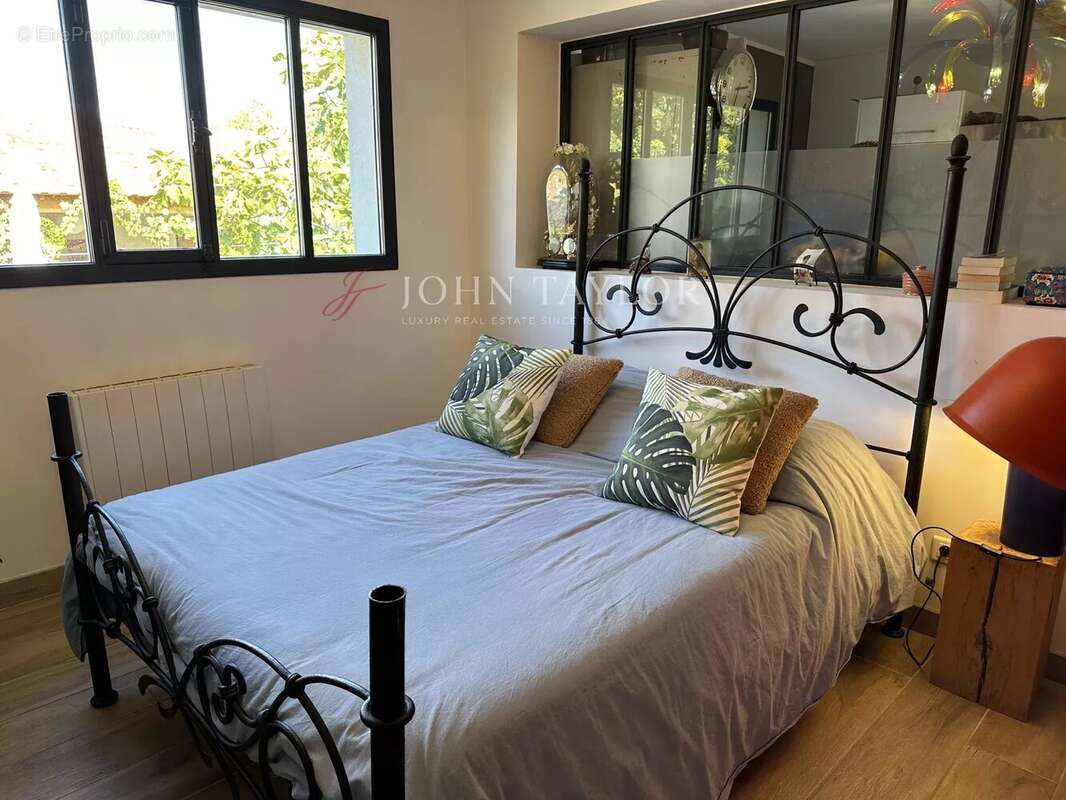 Maison à EYGALIERES