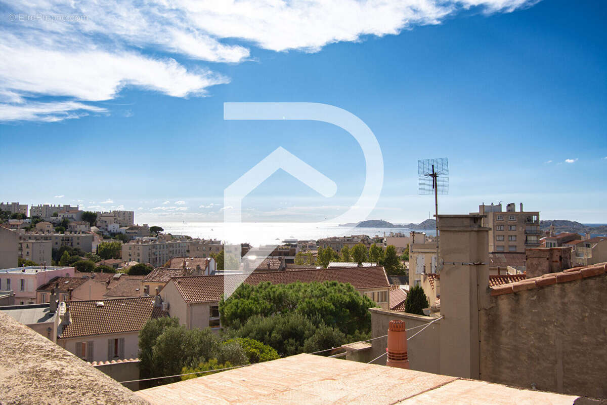 Appartement à MARSEILLE-7E