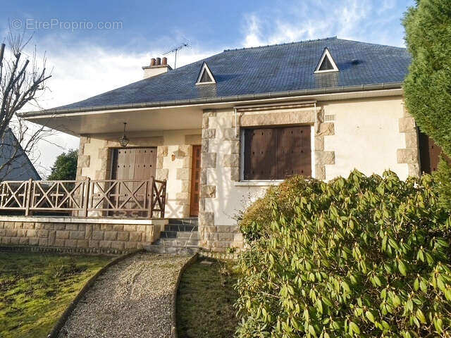 Maison à MINIAC-MORVAN