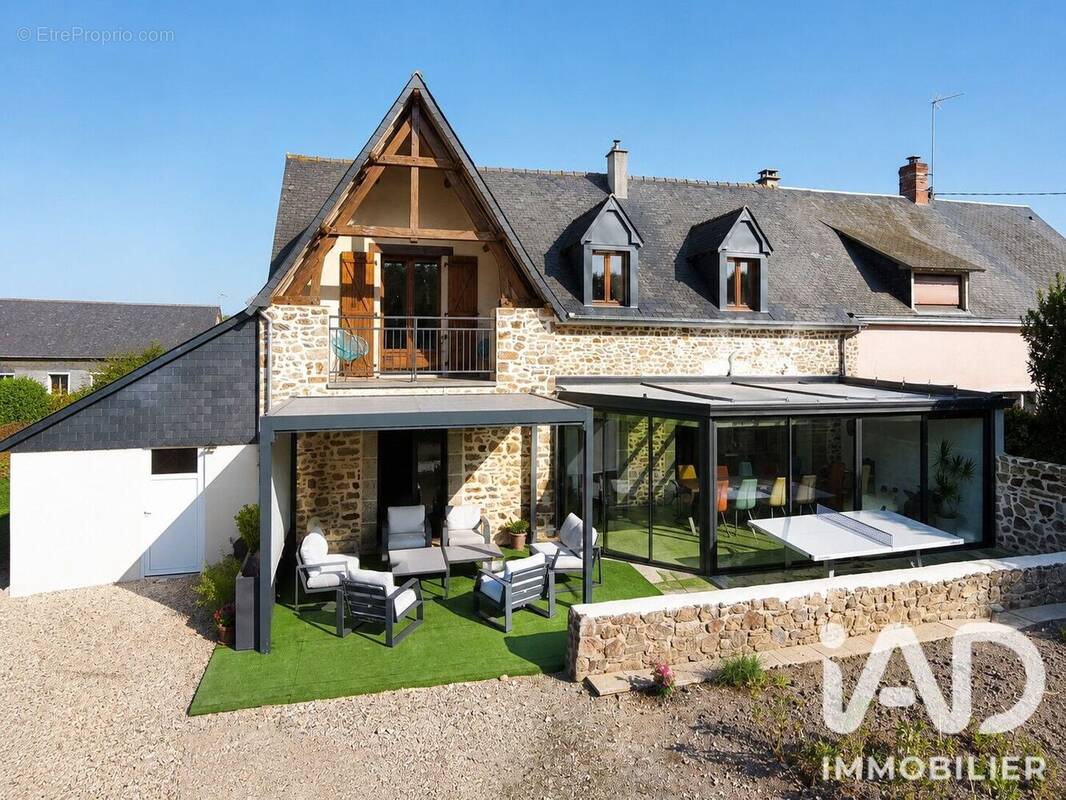 Photo 1 - Maison à SAINT-FRAIMBAULT-DE-PRIERES