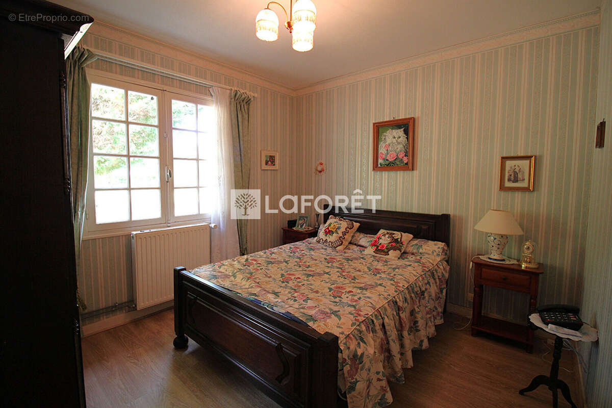 Agréable plain-pied de 124 m² situé sur la commune de Mareuil en Périgord - photo 12