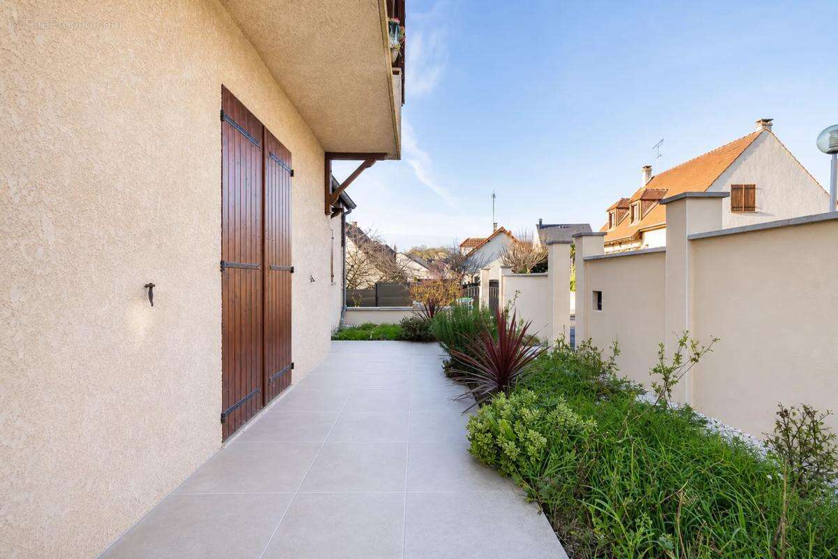 Maison à CROSNE