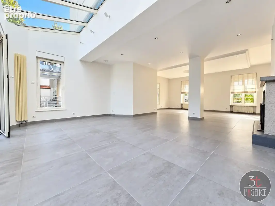 Maison 10 pièces 270 m² à vendre à Fontenay-Sous-Bois (94120) - photo 4
