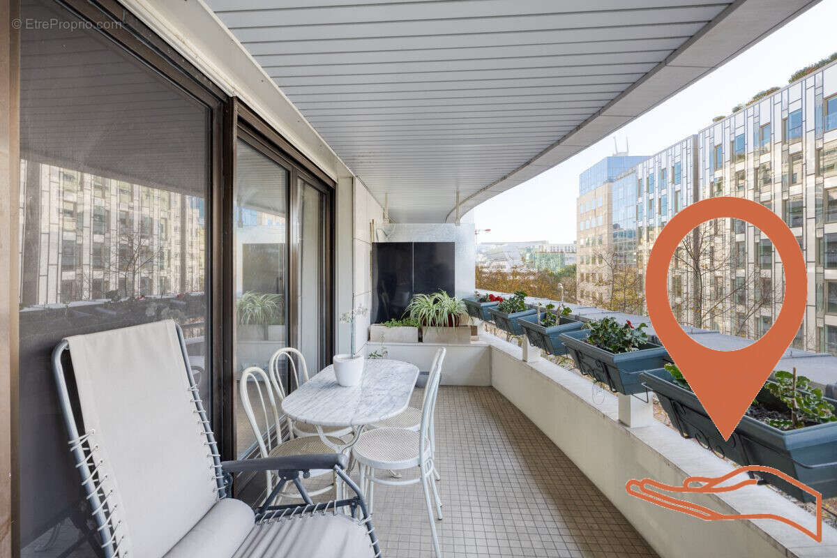 Appartement à LEVALLOIS-PERRET