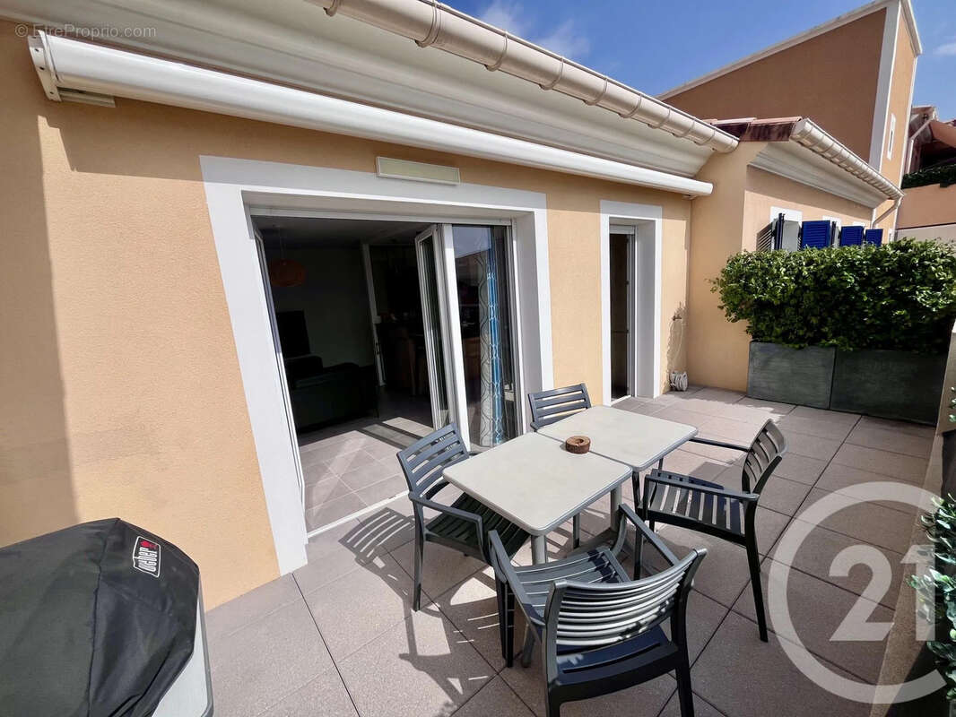 Appartement 81 m² à Roquefort-Les-Pins  - photo 3