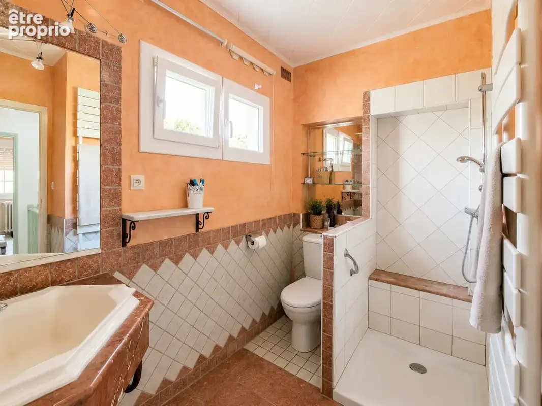 CARCASSONNE - Maison 105 m2 - 4 chambres - Jardin - photo 12