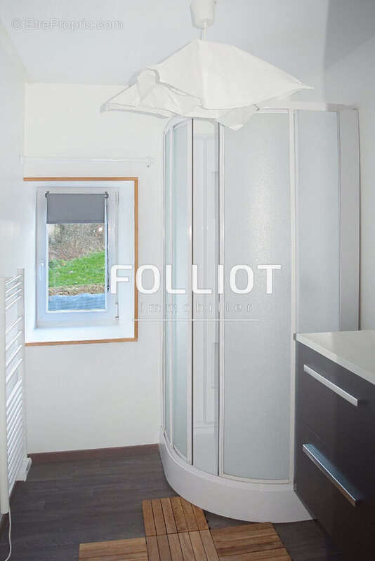 Maison à SAINT-SAUVEUR-LENDELIN