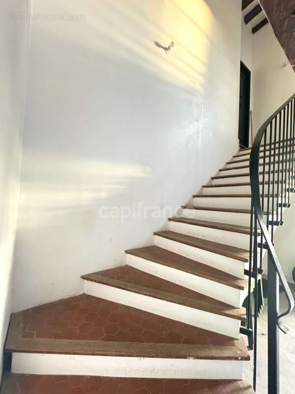 Appartement à ROSNY-SUR-SEINE