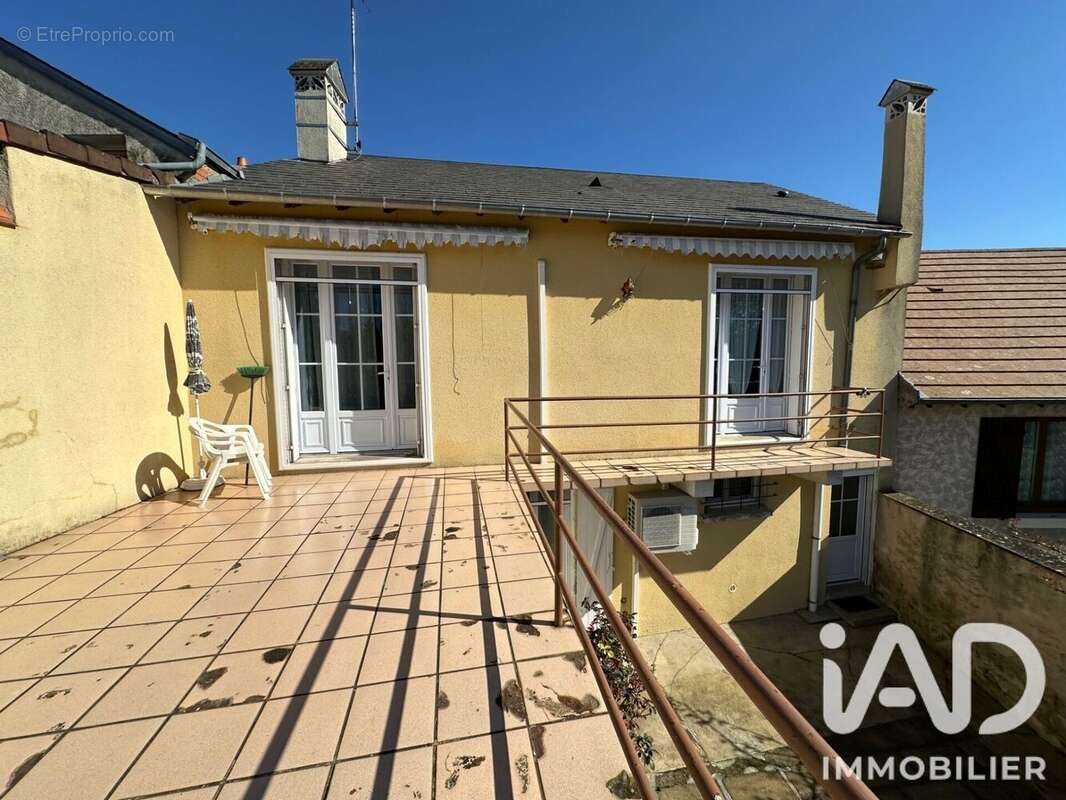 Maison 112 m² à Issoudun  - photo 9