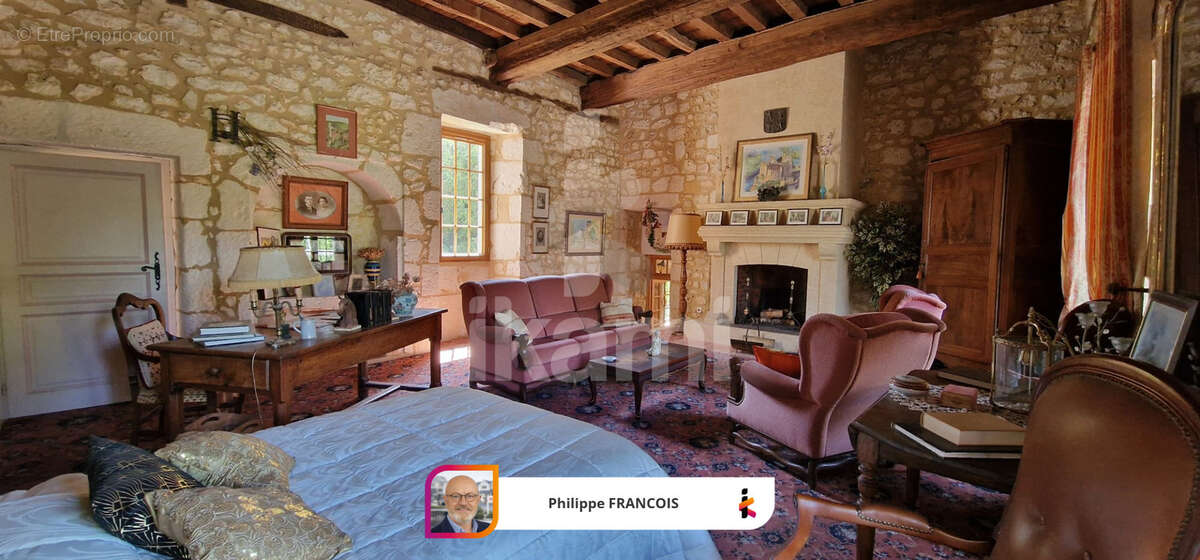 Maison à LIORAC-SUR-LOUYRE