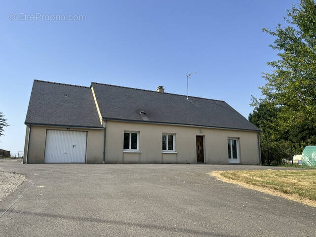 Maison à ISSE