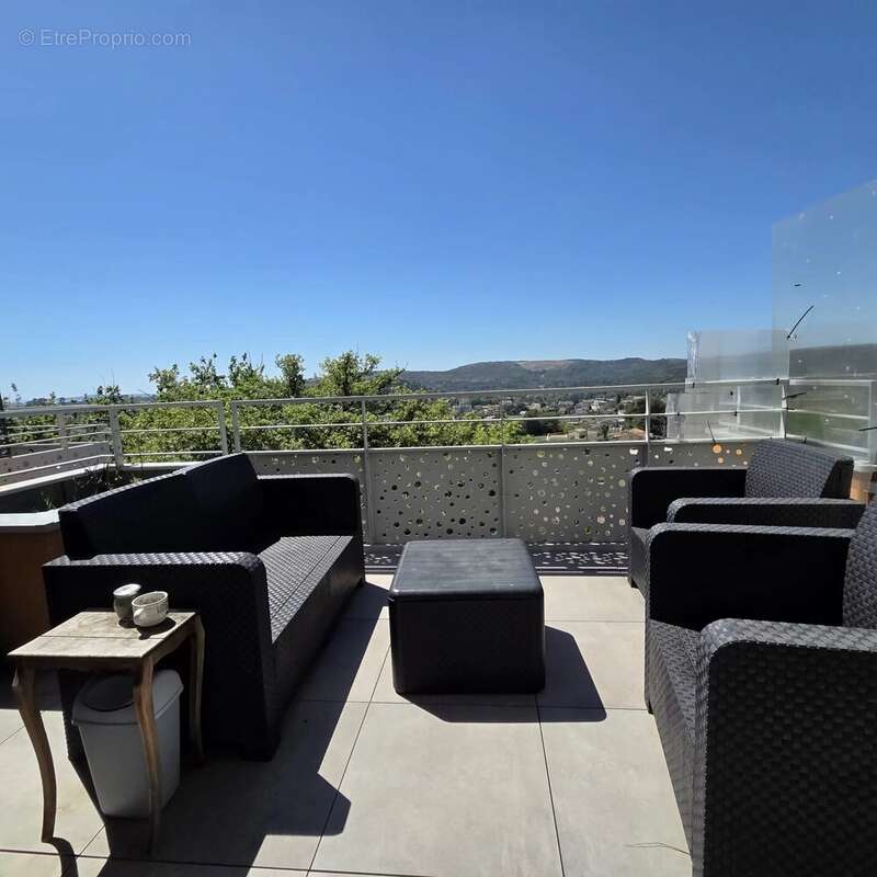 Appartement à CAGNES-SUR-MER