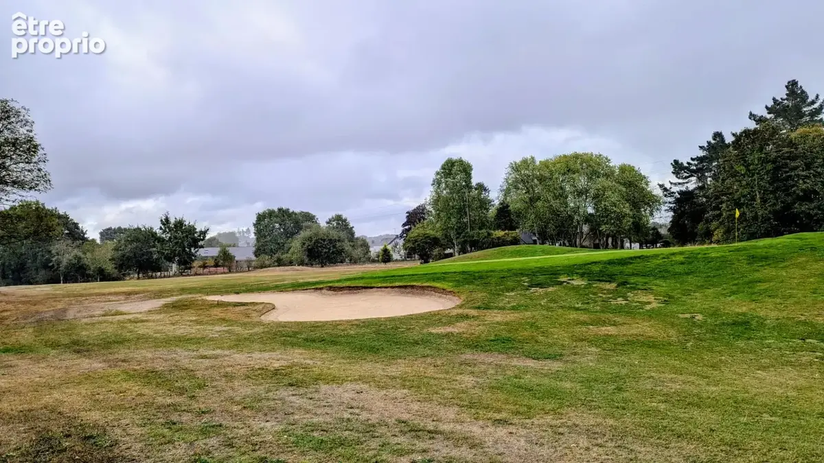 A VENDRE Terrain constructible de 1027 m² - Au coeur du golf du Tronchet (35540) - photo 7