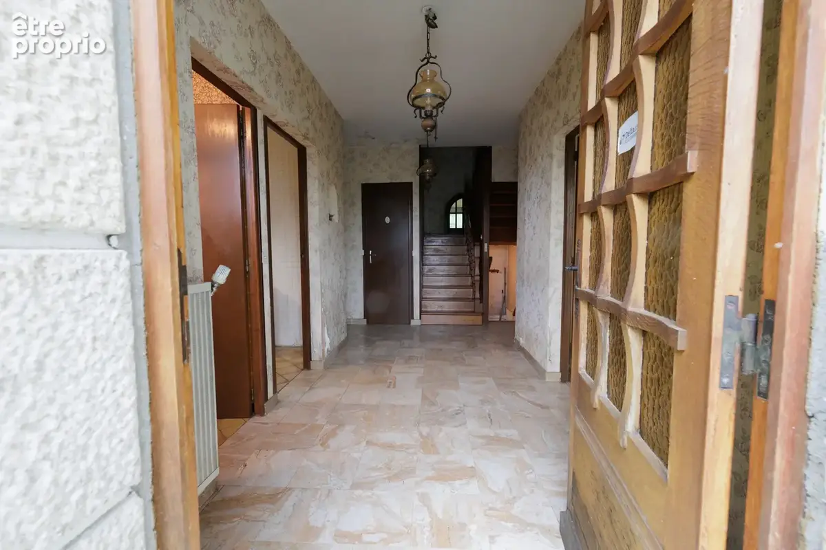 À vendre à Saint-Prest grande maison 125 m2 a rénover - photo 2