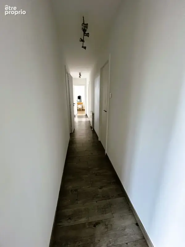 Maison de plain-pied renovee 3 chambres garage jardin - photo 4