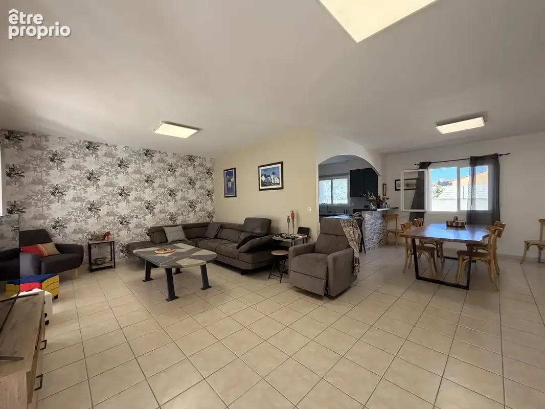 Villa d'exception 130m2 habitable piscine et grande dépendance + garage - photo 6