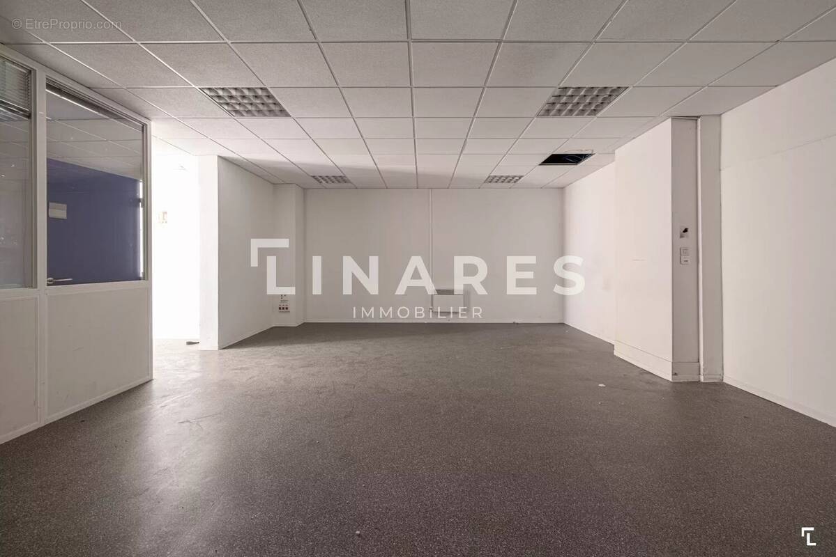 Commerce à MARSEILLE-4E