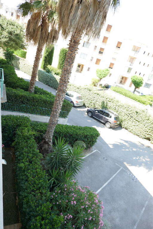  Vente en Nue-Propriété – Usufruit Viager Réservé sur F80ans - Appartement F2/3 de standing à Sanary-sur-Mer (83110) - photo 13