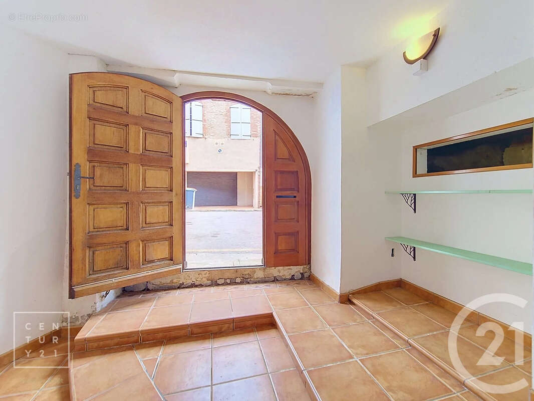 Maison 136 m² à Millas  - photo 5