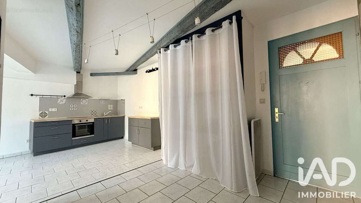 Appartement 44 m² à Clermont-L'herault  - photo 6