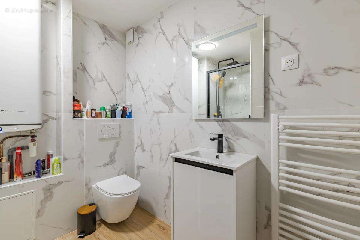 Appartement à COLOMBES