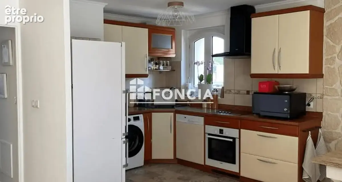 À vendre superbe appartement 3 pièces de 72 M2, immeuble récent, Aucun travaux - photo 2