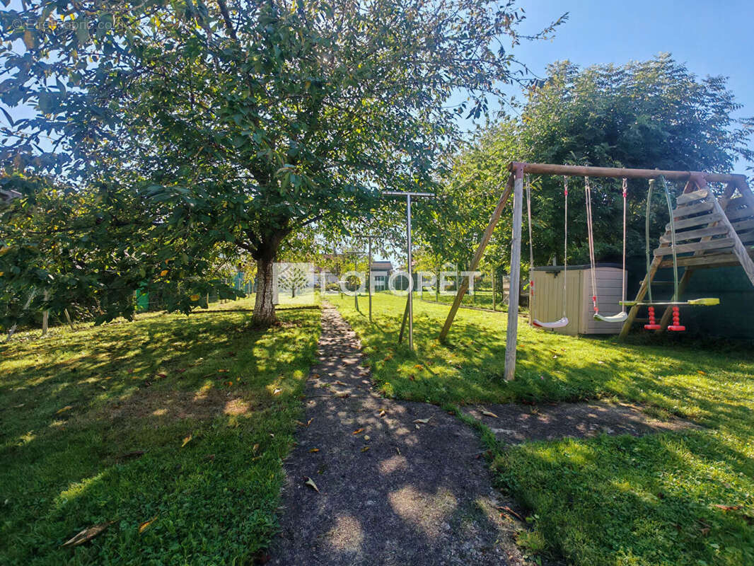 Maison à SAINT-NICOLAS-DE-PORT