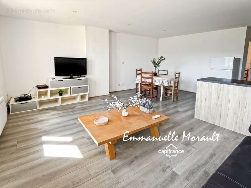 Appartement à vendre 2 pièces BAGNOLS EN FORET (83) - photo 4