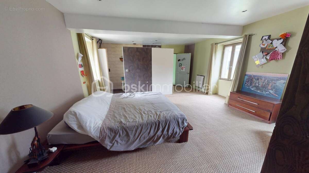 Maison à NANCRAY-SUR-RIMARDE