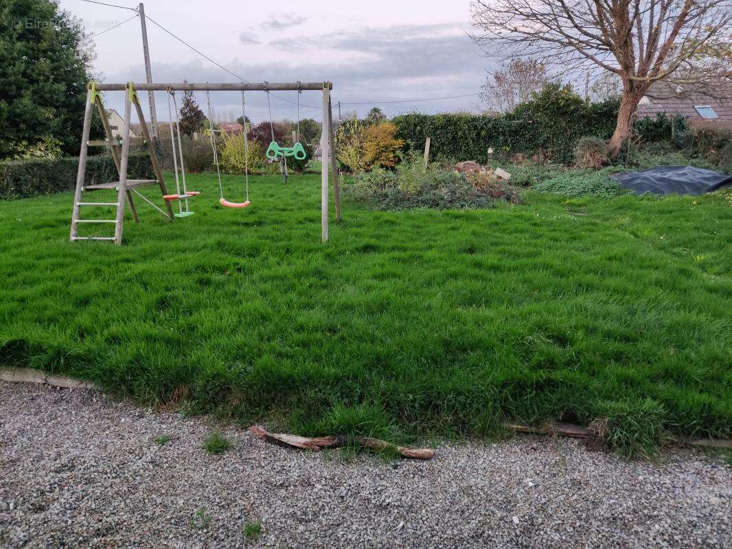 Maison à FIERVILLE-LES-MINES