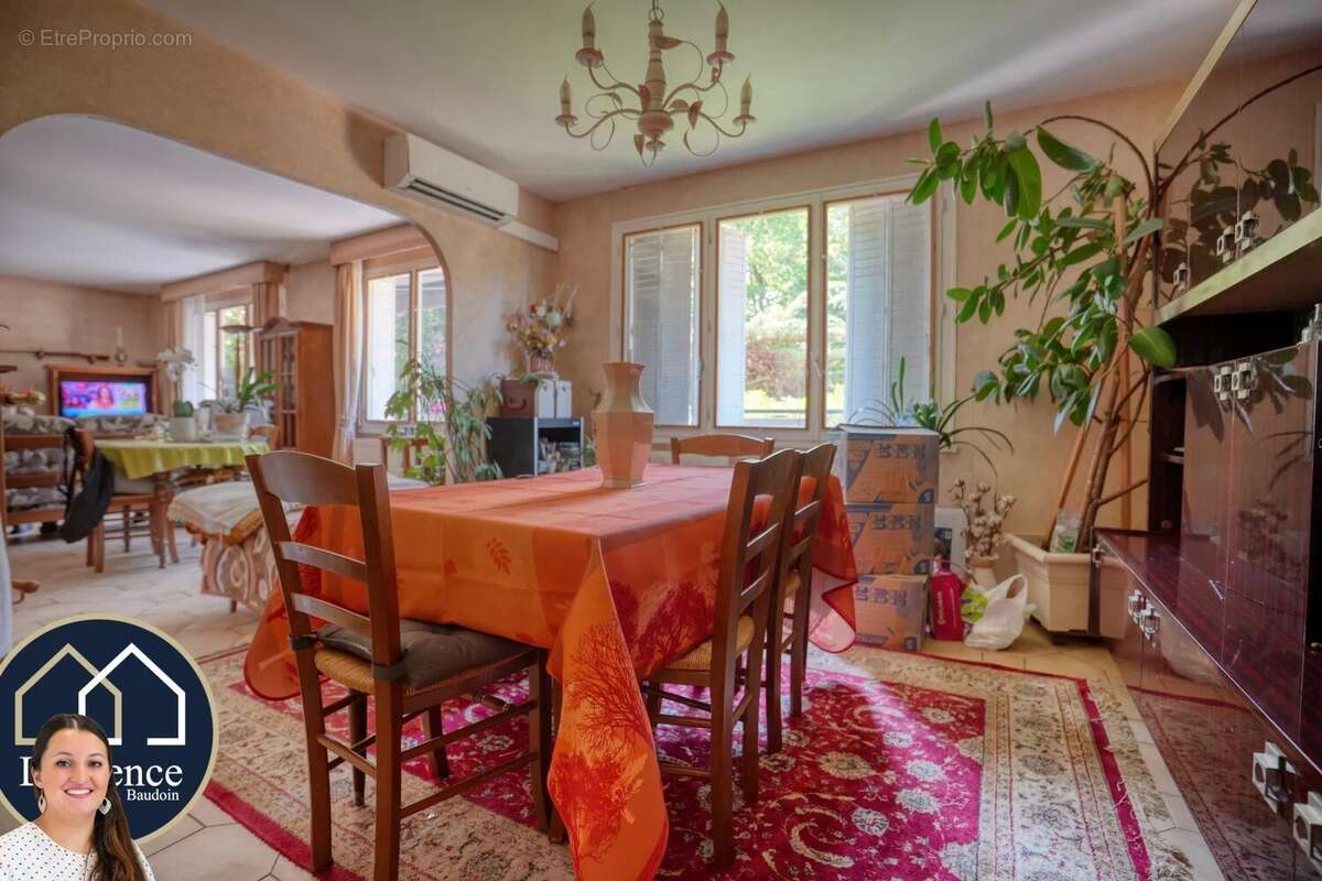 Maison 180 m² à Nogent-Le-Roi  - photo 4
