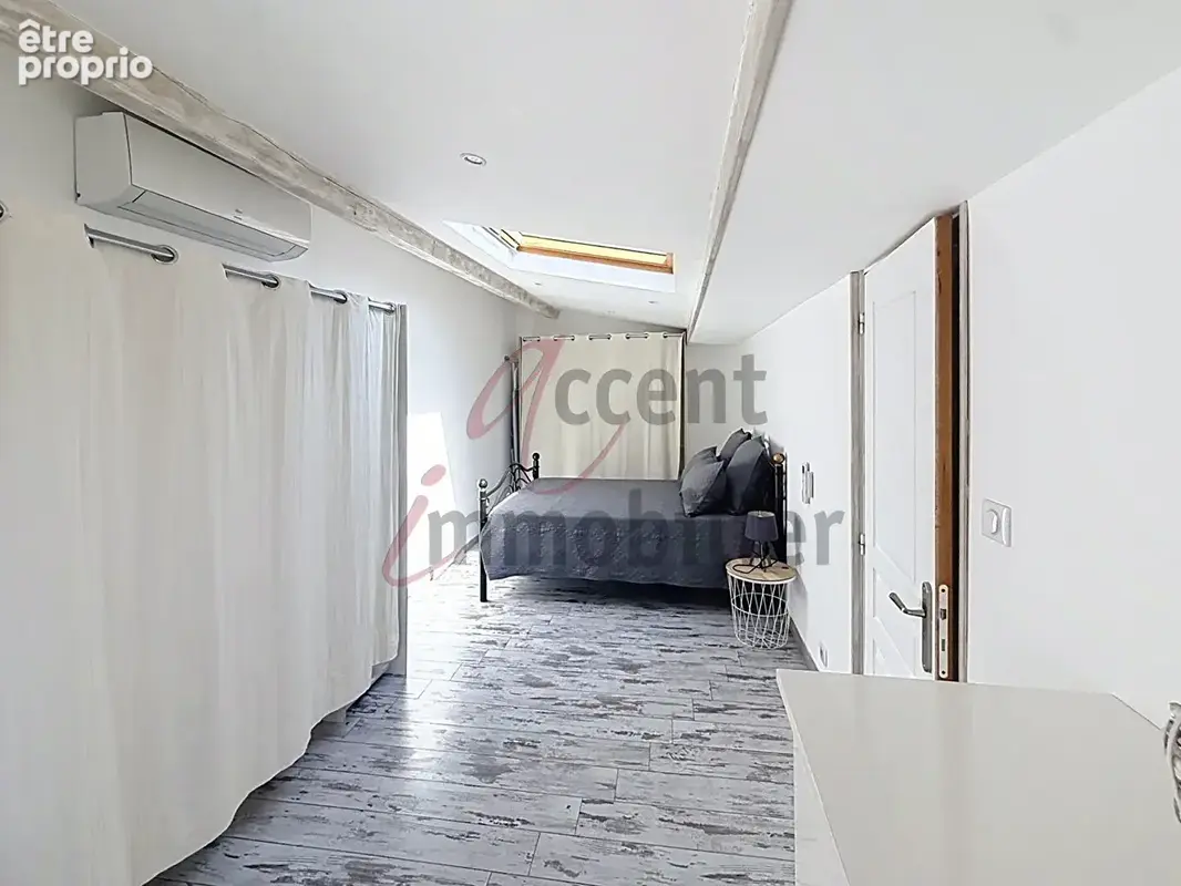 Noves : Double habitation et hangar, piscine et grand terrain - photo 14