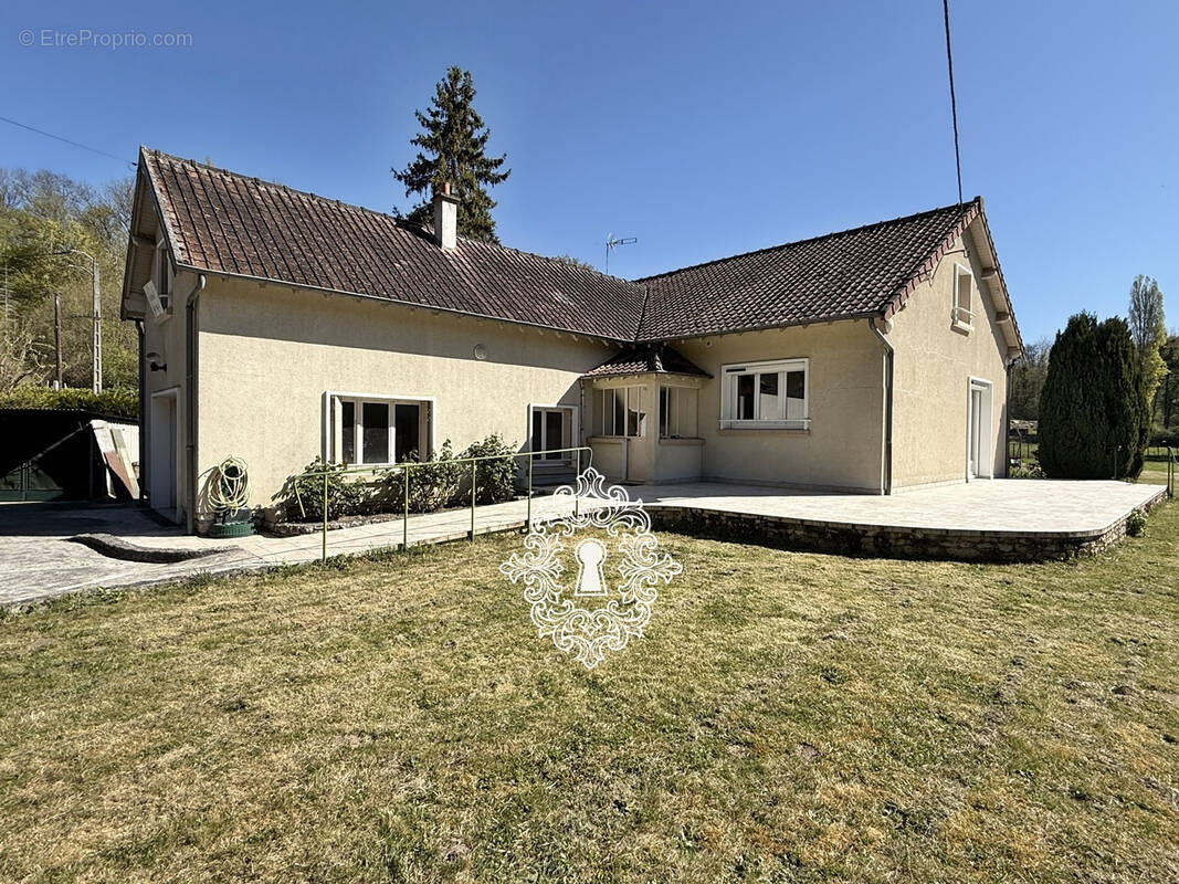 Maison à DONNEMARIE-DONTILLY