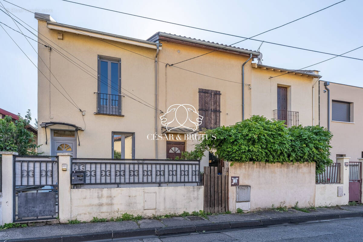 Appartement à VILLEURBANNE