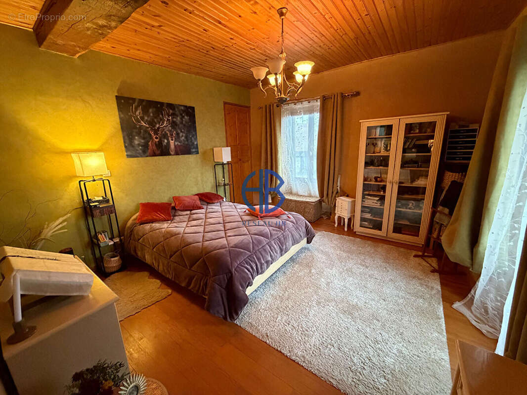 Maison à LES ABRETS