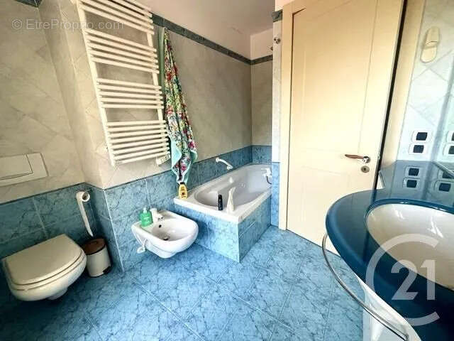 Appartement à MENTON