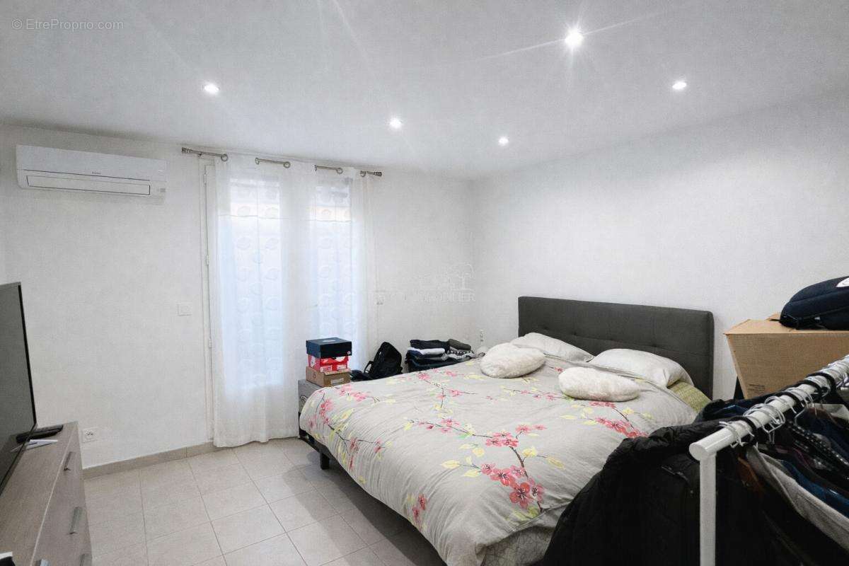 Appartement à PLAN-DE-CUQUES