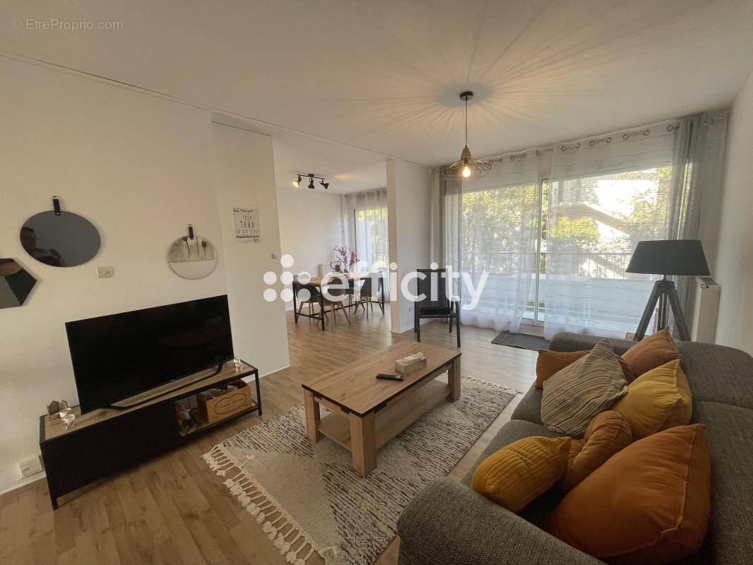 Appartement à BLANQUEFORT