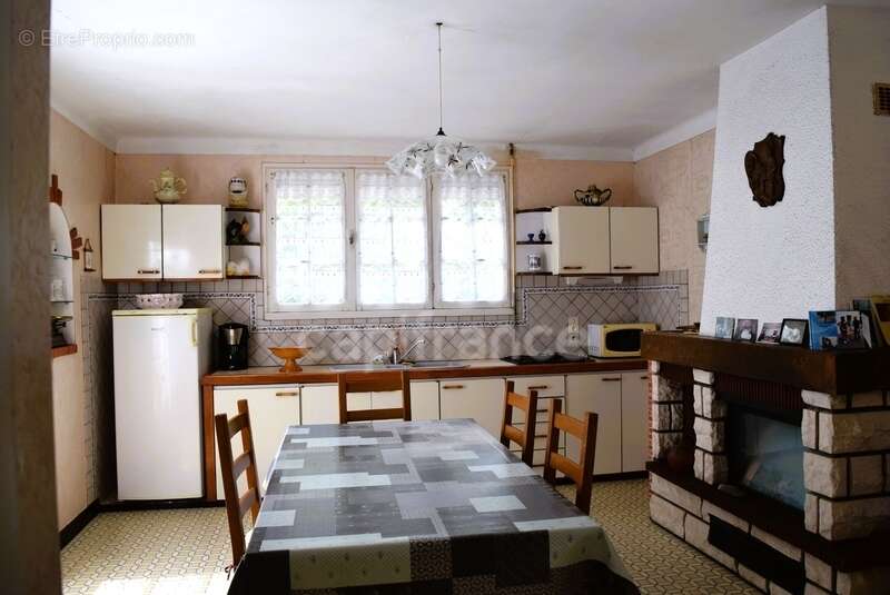 Maison à SAINT-URBAIN