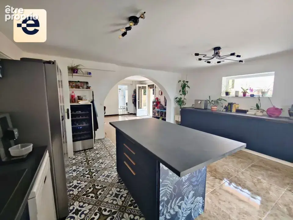 Maison 7 pièces 246 m² à vendre à Serres-Morlaas (64160) - photo 4
