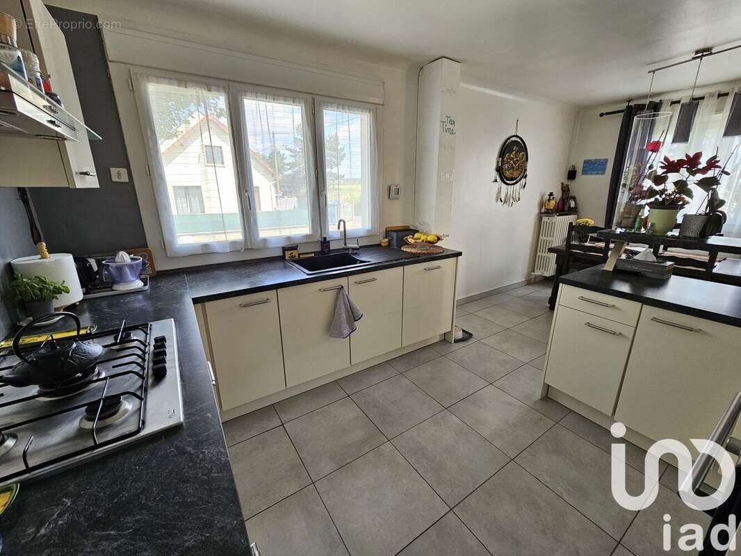 Photo 3 - Maison à LE THILLAY