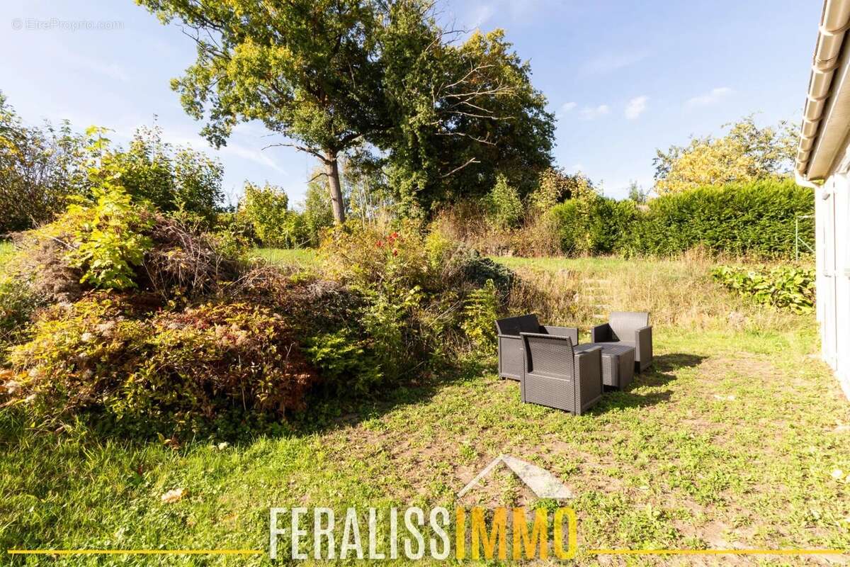 Maison à VAUX-SUR-SEINE