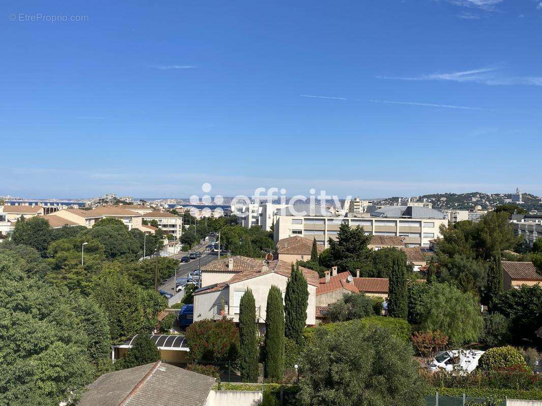 Appartement à MARSEILLE-8E