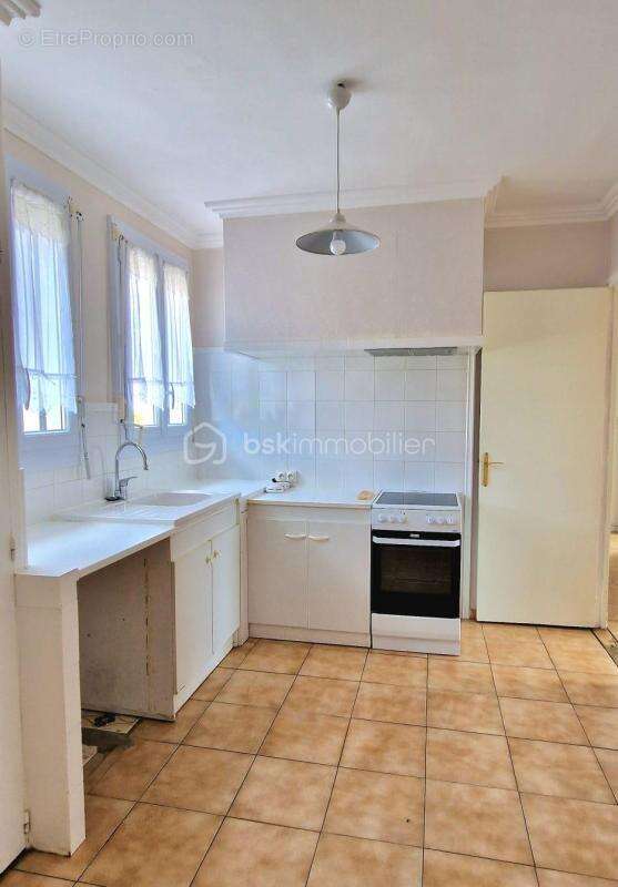 Opportunité rare : Béziers - Maison avec T2 indépendant et jardin – Proche du Polygone ! - photo 9