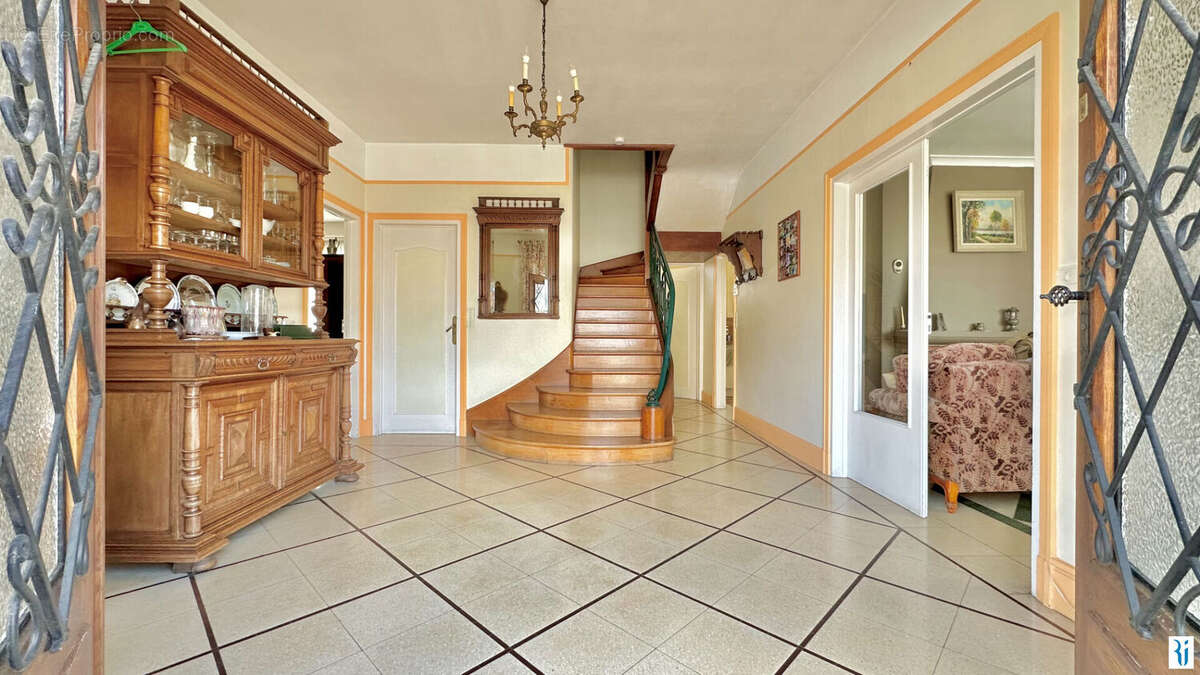 Maison à SOTTEVILLE-LES-ROUEN