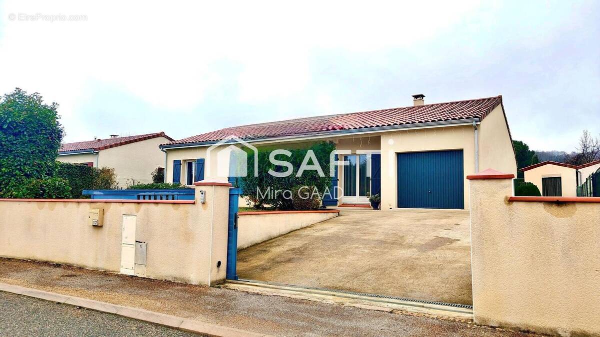 Photo 1 - Maison à SAINT-SULPICE