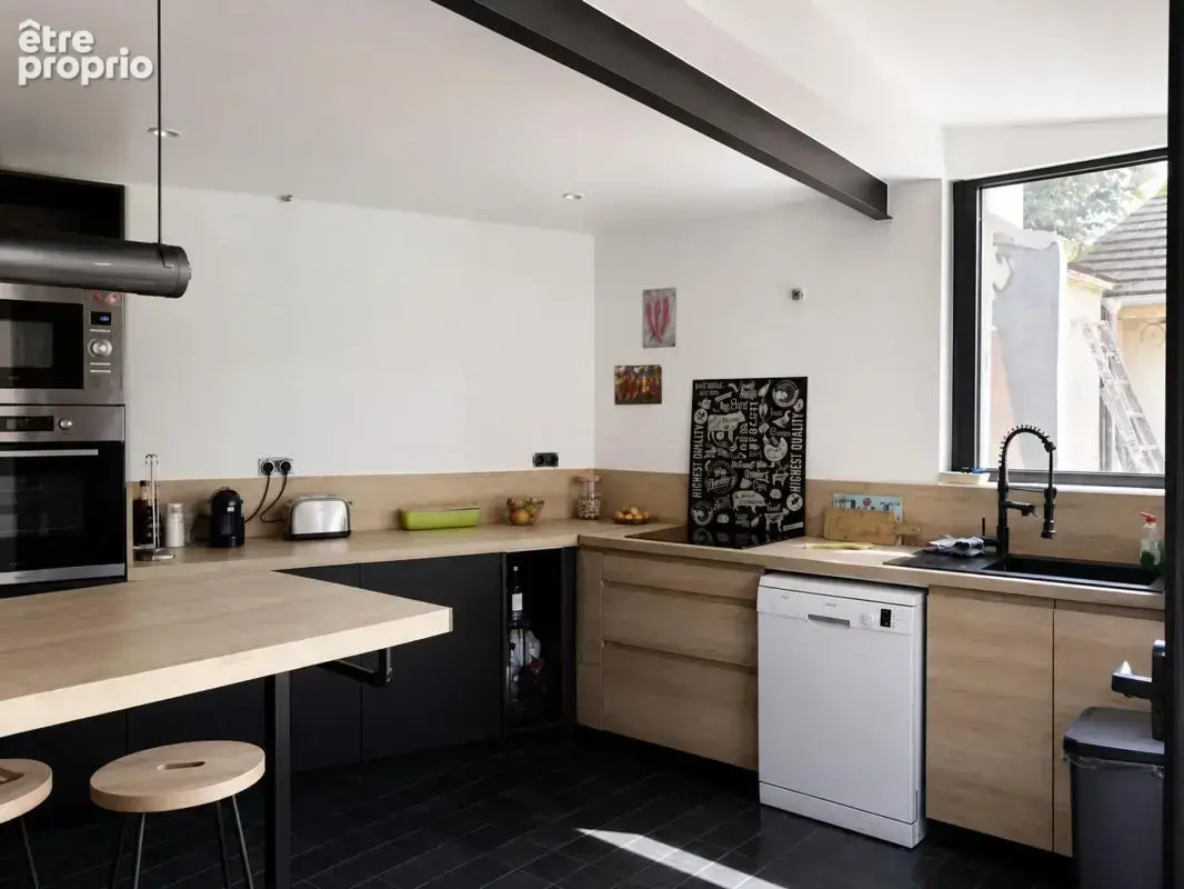 Maison de ville,  6 pièces , 160 m² à Brie-Comte-Robert - photo 5