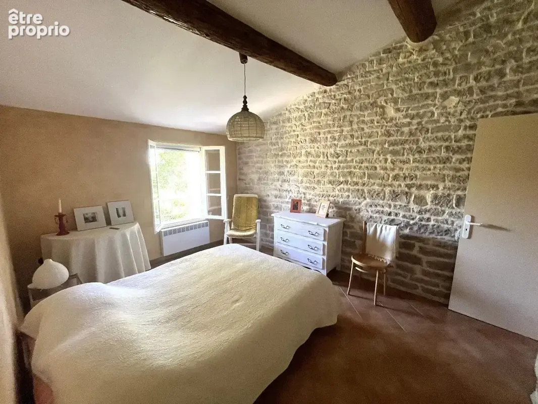 Maison de village rénovée avec 3 chambres et bel extérieur - photo 8