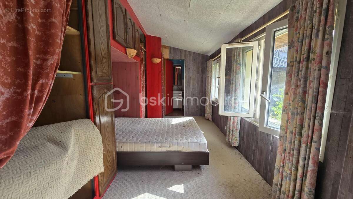 Maison à SAINT-SAUVANT